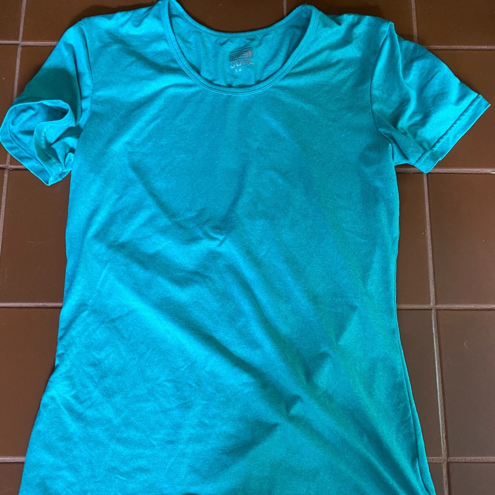 teal cooling t-shirt